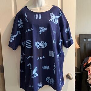 Kids' Blue Graphic Tee with Fun Animal Prints